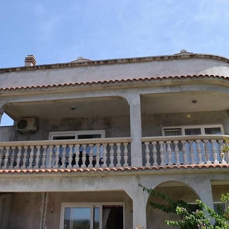 Apartment Danijela Водице Екстер'єр фото