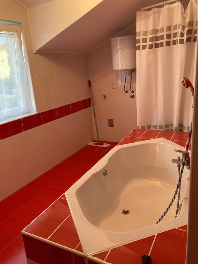 Apartment Danijela Водице Екстер'єр фото