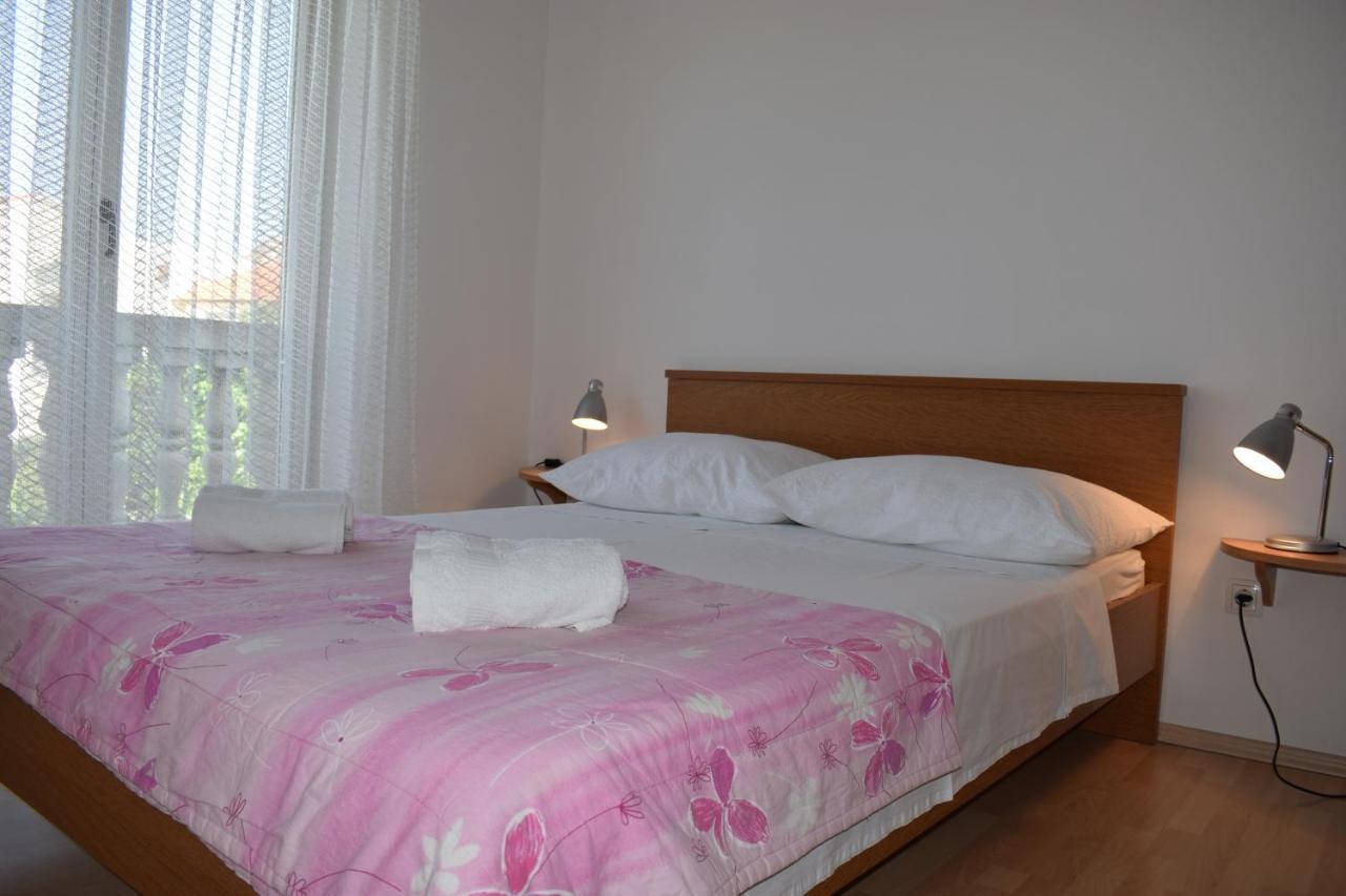 Apartment Danijela Водице Екстер'єр фото